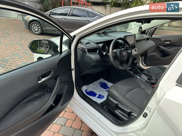 Белый Тойота Королла, объемом двигателя 1.49 л и пробегом 161 тыс. км за 14450 $, фото 91 на Automoto.ua