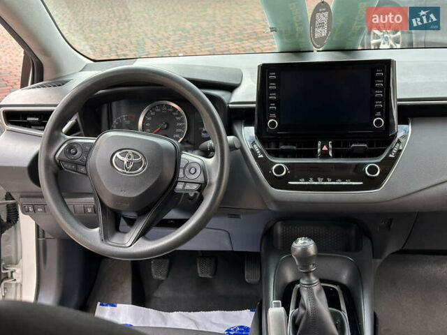 Белый Тойота Королла, объемом двигателя 1.49 л и пробегом 161 тыс. км за 14450 $, фото 121 на Automoto.ua