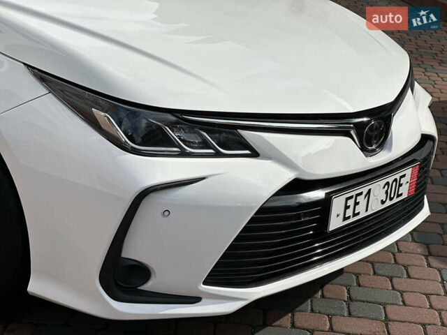 Белый Тойота Королла, объемом двигателя 1.49 л и пробегом 161 тыс. км за 14450 $, фото 26 на Automoto.ua