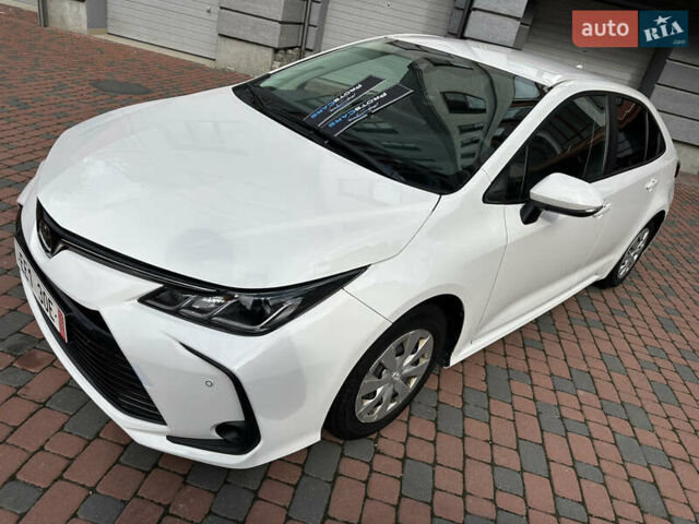 Белый Тойота Королла, объемом двигателя 1.49 л и пробегом 161 тыс. км за 14450 $, фото 66 на Automoto.ua