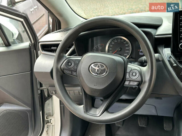 Белый Тойота Королла, объемом двигателя 1.49 л и пробегом 161 тыс. км за 14450 $, фото 124 на Automoto.ua