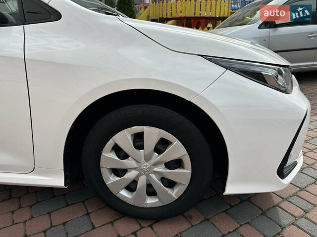 Белый Тойота Королла, объемом двигателя 1.49 л и пробегом 161 тыс. км за 14450 $, фото 77 на Automoto.ua