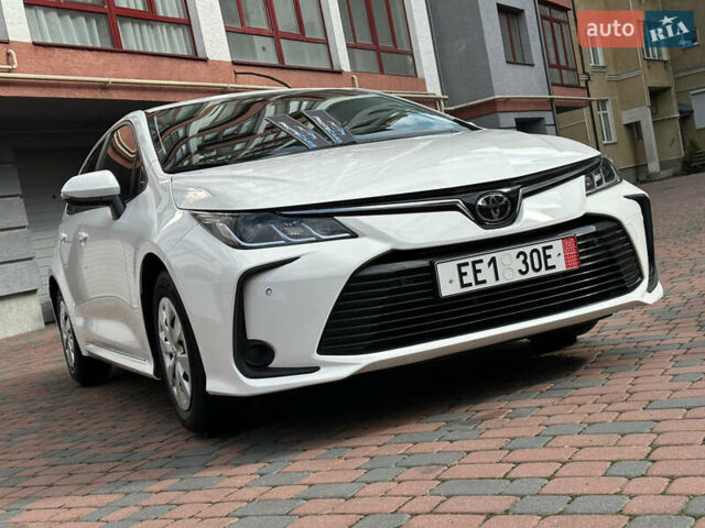 Белый Тойота Королла, объемом двигателя 1.49 л и пробегом 161 тыс. км за 14450 $, фото 13 на Automoto.ua