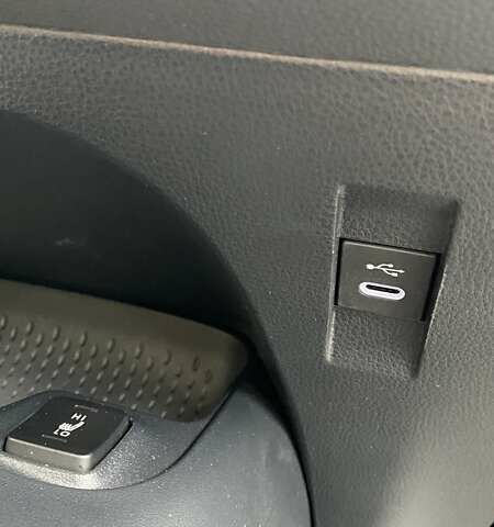 Белый Тойота Королла, объемом двигателя 1.6 л и пробегом 6 тыс. км за 26800 $, фото 27 на Automoto.ua