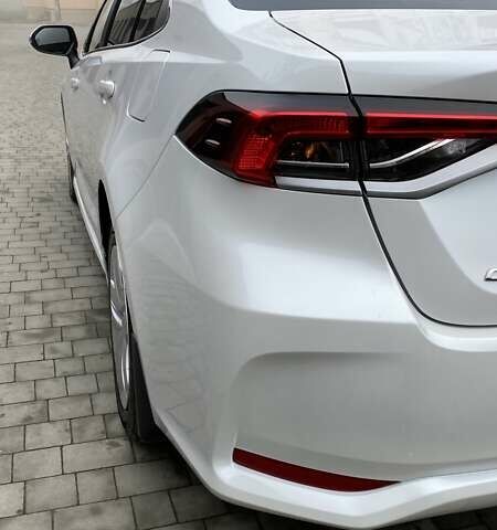 Белый Тойота Королла, объемом двигателя 1.6 л и пробегом 6 тыс. км за 26800 $, фото 5 на Automoto.ua