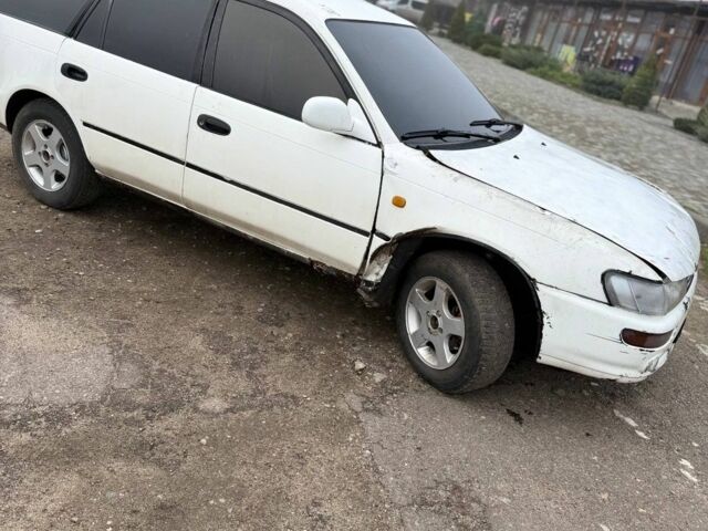 Білий Тойота Королла, об'ємом двигуна 1.3 л та пробігом 600 тис. км за 1300 $, фото 2 на Automoto.ua