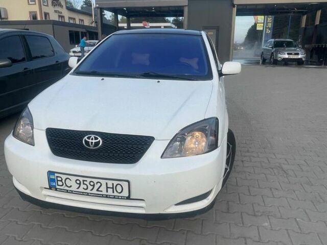 Белый Тойота Королла, объемом двигателя 2 л и пробегом 410 тыс. км за 3450 $, фото 4 на Automoto.ua