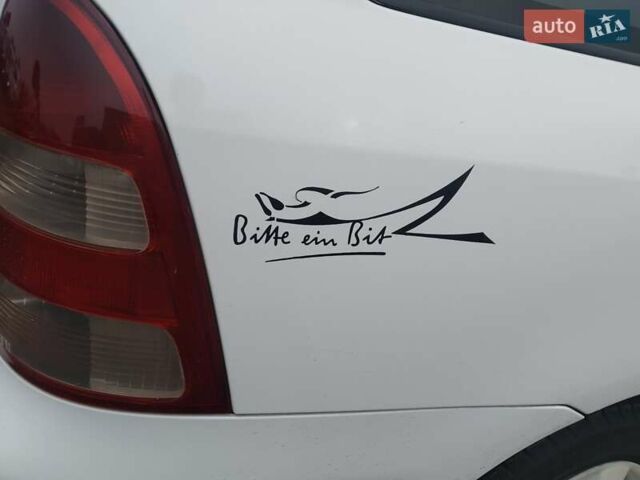 Белый Тойота Королла, объемом двигателя 1.4 л и пробегом 224 тыс. км за 5500 $, фото 4 на Automoto.ua