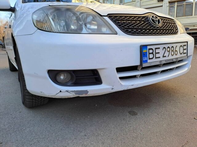 Білий Тойота Королла, об'ємом двигуна 1.4 л та пробігом 286 тис. км за 3900 $, фото 3 на Automoto.ua