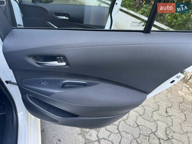 Белый Тойота Королла, объемом двигателя 1.8 л и пробегом 142 тыс. км за 21000 $, фото 34 на Automoto.ua