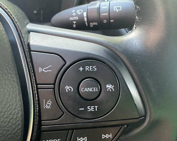 Белый Тойота Королла, объемом двигателя 1.8 л и пробегом 142 тыс. км за 21000 $, фото 25 на Automoto.ua