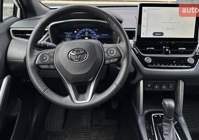 Тойота Королла 2024 в Белой Церкве на Automoto.ua Белый Тойота Королла, объемом двигателя 1.99 л и пробегом 9 тыс. км за 37361 $, фото 6 на Automoto.ua