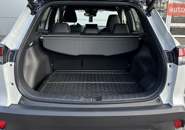 Белый Тойота Королла, объемом двигателя 1.99 л и пробегом 1 тыс. км за 38745 $, фото 5 на Automoto.ua