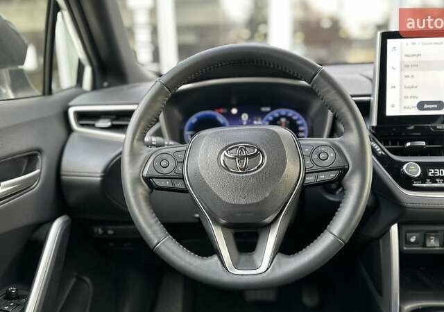 Белый Тойота Королла, объемом двигателя 1.99 л и пробегом 19 тыс. км за 37740 $, фото 8 на Automoto.ua