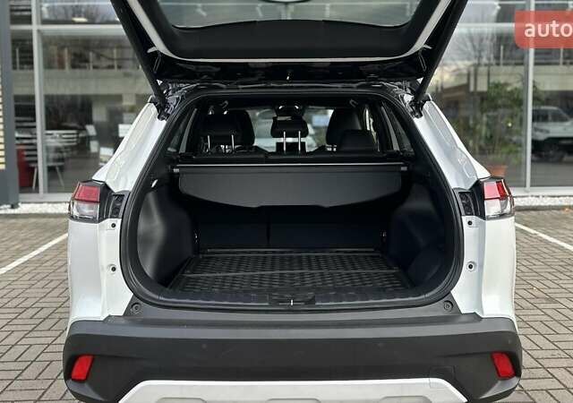 Белый Тойота Королла, объемом двигателя 1.99 л и пробегом 19 тыс. км за 37740 $, фото 9 на Automoto.ua