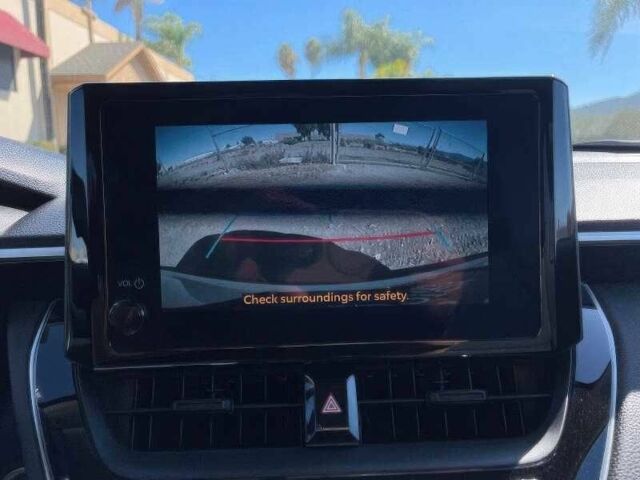 Белый Тойота Королла, объемом двигателя 2 л и пробегом 20 тыс. км за 12000 $, фото 8 на Automoto.ua