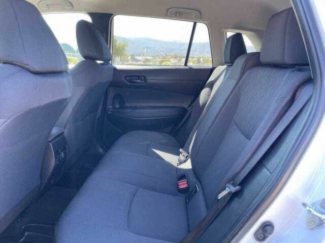 Белый Тойота Королла, объемом двигателя 2 л и пробегом 20 тыс. км за 12000 $, фото 12 на Automoto.ua