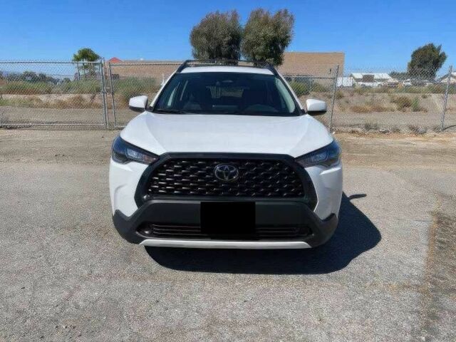 Белый Тойота Королла, объемом двигателя 2 л и пробегом 20 тыс. км за 12000 $, фото 1 на Automoto.ua