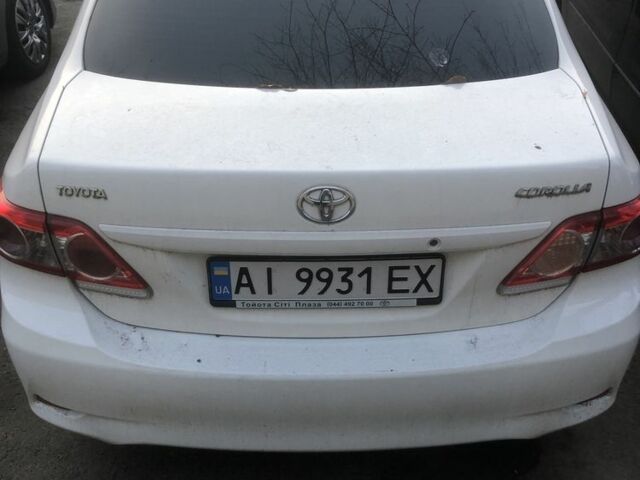 Білий Тойота Королла, об'ємом двигуна 1.6 л та пробігом 350 тис. км за 6000 $, фото 3 на Automoto.ua
