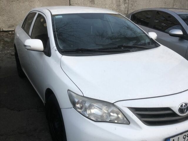 Білий Тойота Королла, об'ємом двигуна 1.6 л та пробігом 350 тис. км за 6000 $, фото 2 на Automoto.ua