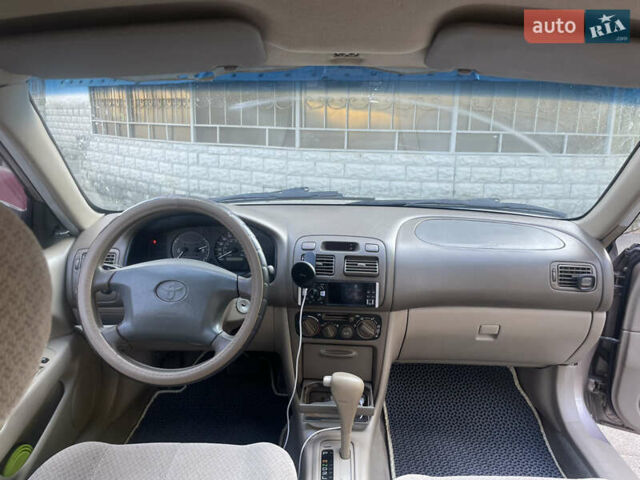 Бежевый Тойота Королла, объемом двигателя 1.8 л и пробегом 220 тыс. км за 4100 $, фото 13 на Automoto.ua