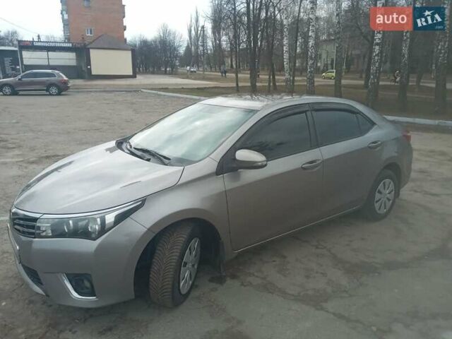 Бежевый Тойота Королла, объемом двигателя 1.3 л и пробегом 180 тыс. км за 9500 $, фото 2 на Automoto.ua