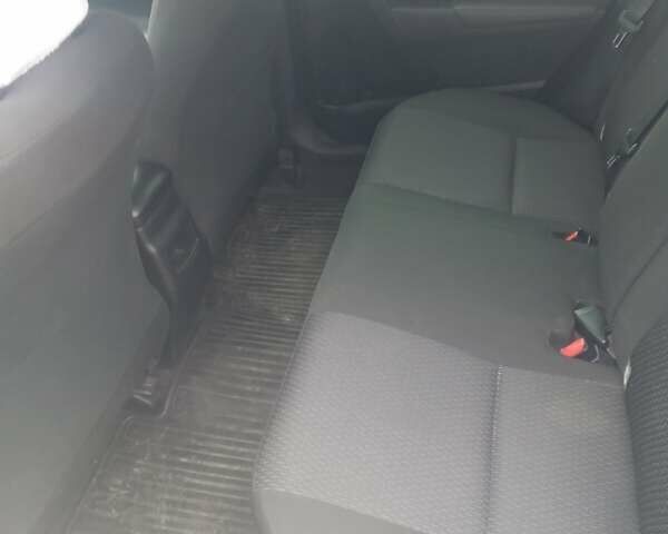 Бежевый Тойота Королла, объемом двигателя 1.3 л и пробегом 180 тыс. км за 9500 $, фото 10 на Automoto.ua