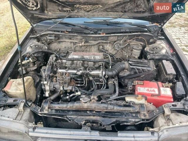 Черный Тойота Королла, объемом двигателя 1.8 л и пробегом 549 тыс. км за 1550 $, фото 6 на Automoto.ua