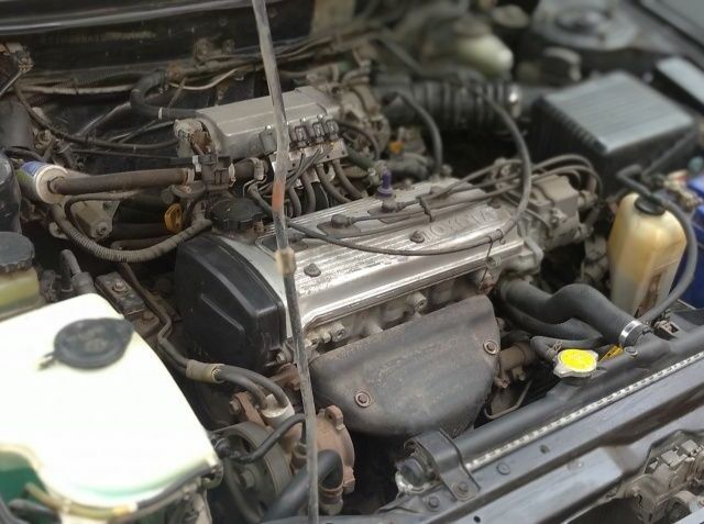 Черный Тойота Королла, объемом двигателя 1.4 л и пробегом 470 тыс. км за 2600 $, фото 1 на Automoto.ua