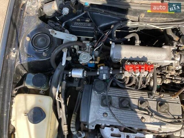 Черный Тойота Королла, объемом двигателя 1.33 л и пробегом 278 тыс. км за 2200 $, фото 3 на Automoto.ua