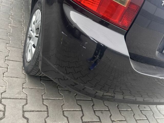 Чорний Тойота Королла, об'ємом двигуна 2 л та пробігом 311 тис. км за 3300 $, фото 12 на Automoto.ua