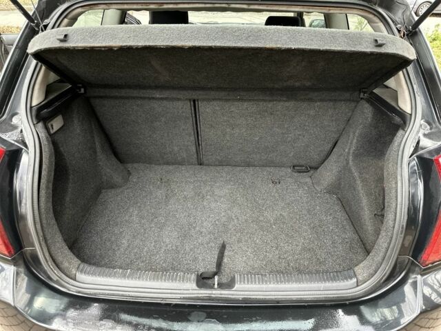 Черный Тойота Королла, объемом двигателя 2 л и пробегом 290 тыс. км за 1650 $, фото 14 на Automoto.ua