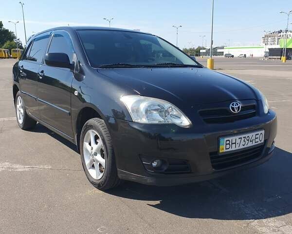 Черный Тойота Королла, объемом двигателя 1.6 л и пробегом 226 тыс. км за 6500 $, фото 3 на Automoto.ua
