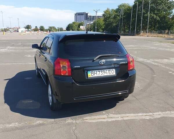 Черный Тойота Королла, объемом двигателя 1.6 л и пробегом 226 тыс. км за 6500 $, фото 1 на Automoto.ua