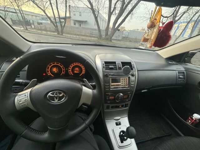 Чорний Тойота Королла, об'ємом двигуна 1.6 л та пробігом 278 тис. км за 6700 $, фото 7 на Automoto.ua