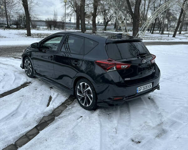 Чорний Тойота Королла, об'ємом двигуна 1.8 л та пробігом 119 тис. км за 13000 $, фото 2 на Automoto.ua