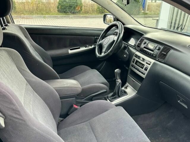 Чорний Тойота Королла, об'ємом двигуна 2 л та пробігом 2 тис. км за 2300 $, фото 6 на Automoto.ua