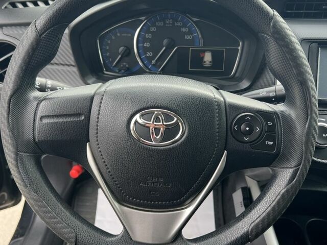 Чорний Тойота Королла, об'ємом двигуна 1.5 л та пробігом 44 тис. км за 14000 $, фото 17 на Automoto.ua