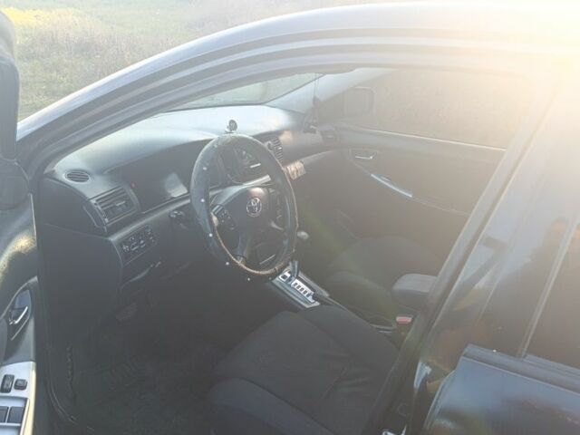 Черный Тойота Королла, объемом двигателя 1.6 л и пробегом 200 тыс. км за 3200 $, фото 6 на Automoto.ua