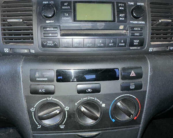 Черный Тойота Королла, объемом двигателя 1.59 л и пробегом 521 тыс. км за 3537 $, фото 15 на Automoto.ua