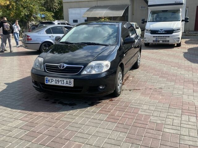 Черный Тойота Королла, объемом двигателя 1.6 л и пробегом 173 тыс. км за 5500 $, фото 2 на Automoto.ua