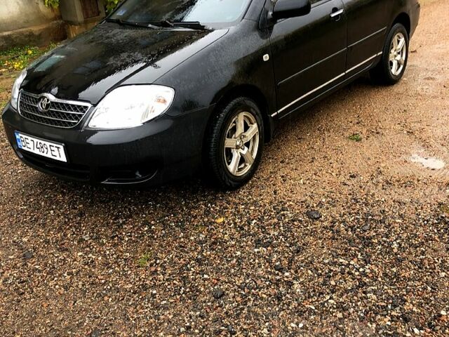 Черный Тойота Королла, объемом двигателя 1.6 л и пробегом 265 тыс. км за 3900 $, фото 4 на Automoto.ua