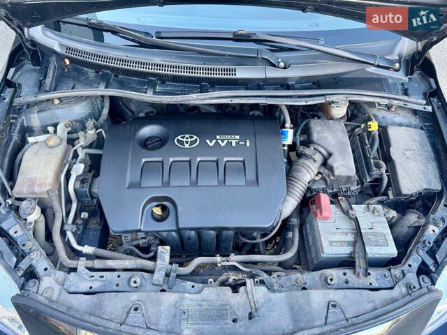 Чорний Тойота Королла, об'ємом двигуна 1.6 л та пробігом 230 тис. км за 5800 $, фото 22 на Automoto.ua