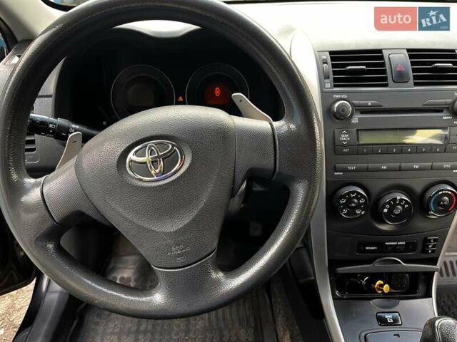 Черный Тойота Королла, объемом двигателя 1.59 л и пробегом 177 тыс. км за 7000 $, фото 23 на Automoto.ua