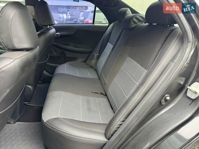 Черный Тойота Королла, объемом двигателя 1.6 л и пробегом 221 тыс. км за 6600 $, фото 9 на Automoto.ua