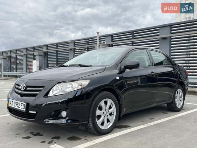 Черный Тойота Королла, объемом двигателя 1.6 л и пробегом 223 тыс. км за 6000 $, фото 1 на Automoto.ua