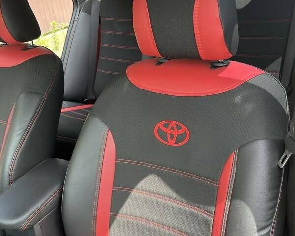 Черный Тойота Королла, объемом двигателя 1.6 л и пробегом 223 тыс. км за 6500 $, фото 9 на Automoto.ua