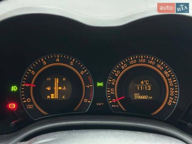 Чорний Тойота Королла, об'ємом двигуна 1.6 л та пробігом 316 тис. км за 7490 $, фото 14 на Automoto.ua