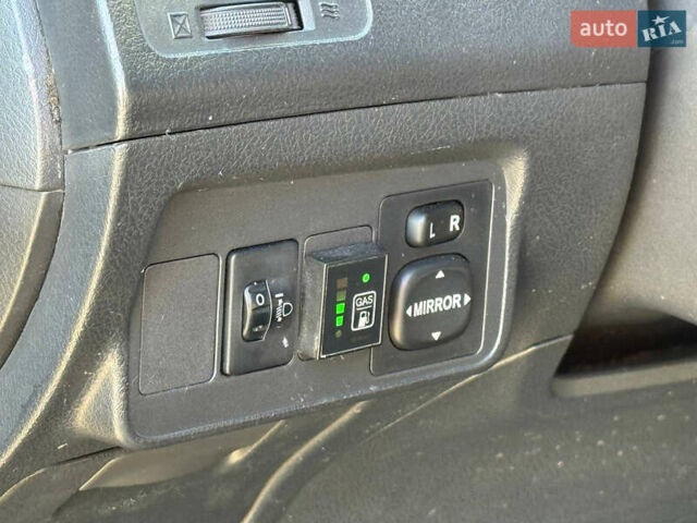 Чорний Тойота Королла, об'ємом двигуна 1.6 л та пробігом 230 тис. км за 5800 $, фото 11 на Automoto.ua