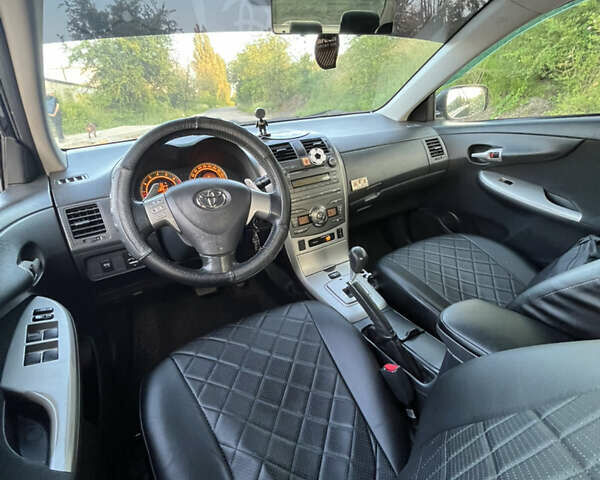 Черный Тойота Королла, объемом двигателя 1.6 л и пробегом 290 тыс. км за 5299 $, фото 14 на Automoto.ua